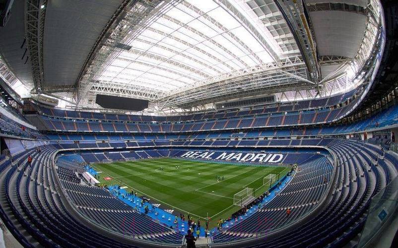 科贝-上厕所困难 部分皇马会员对新伯纳乌不满意