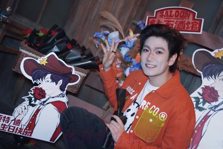 记者:安帅曾想签凯恩 但弗洛伦蒂诺不会一亿签他 记者:安帅曾想签凯恩 但弗洛伦蒂诺不会一亿签他